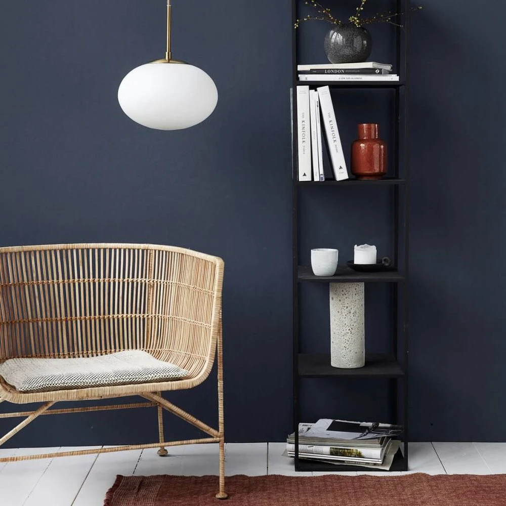 House Doctor Opal Hanglamp Messing Met Wit Glazen Kap - Afbeelding 3